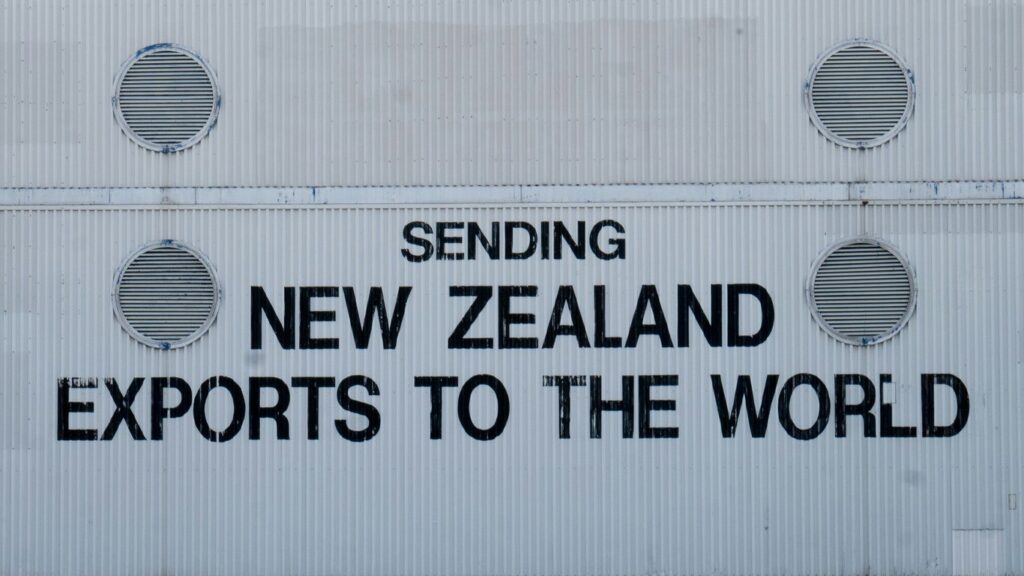 where does temu ship from